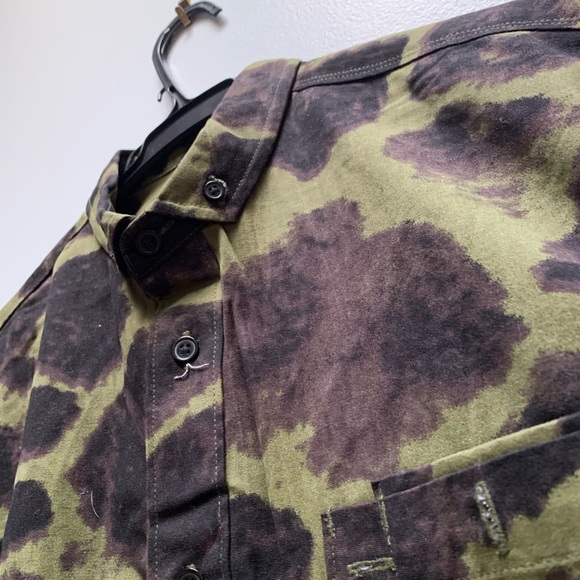 Black Scale Blotch Camo Dress Shirt Men’s S - Picture 3 of 6
